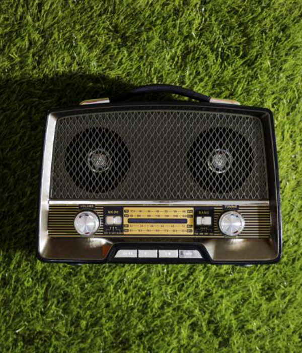 Rech Radio/Fm/Am/Usb/Tf/Bt With Mp3 1x8