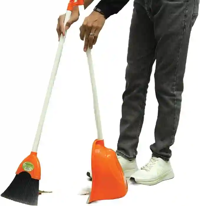 ROYALFORD Broom with Dustpan