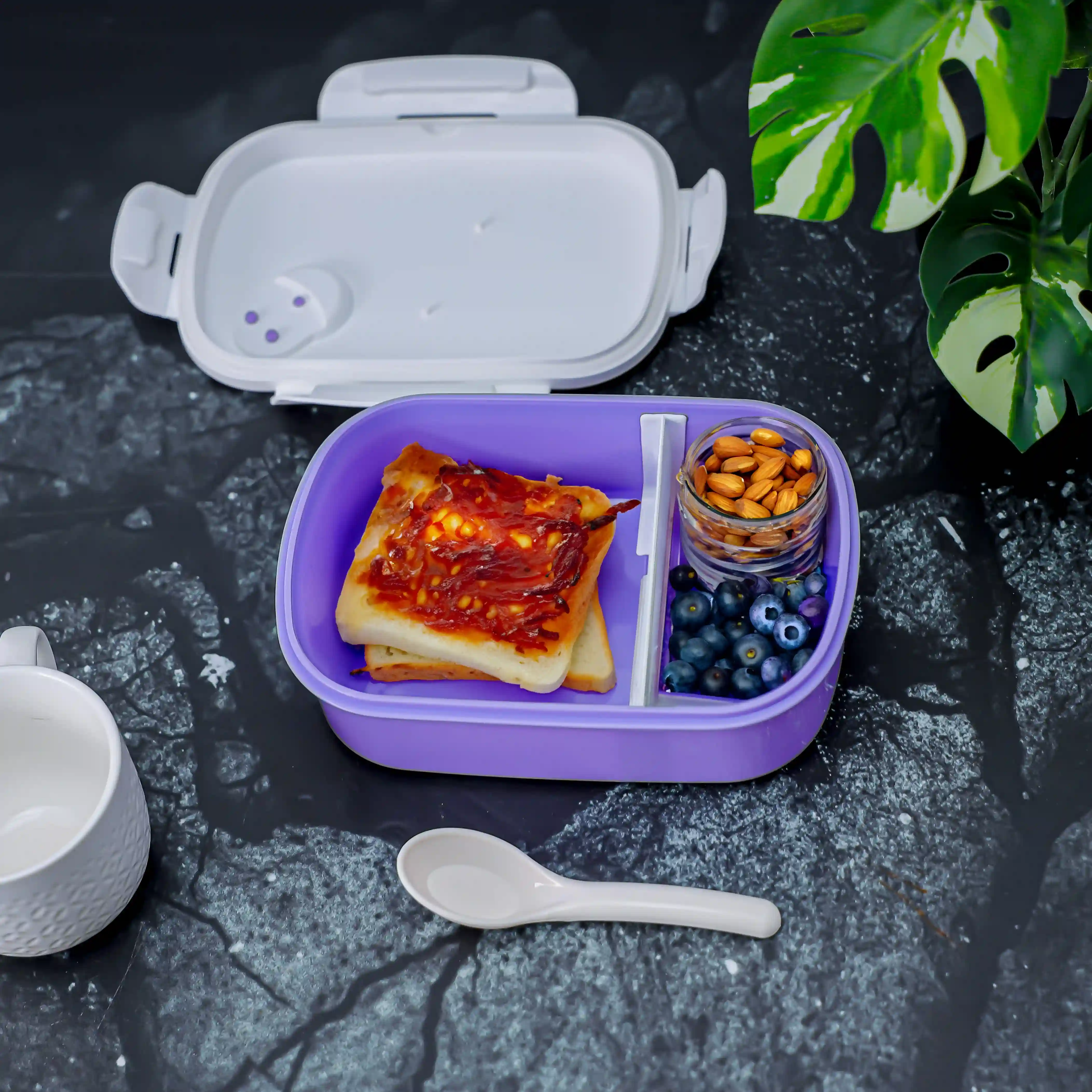 Royalford RF7223 Lunch Box 950ml