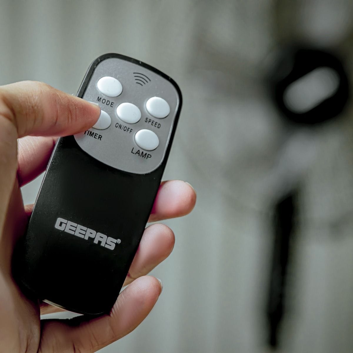 16"Stand Fan/Rmt/Multcolor Led Disply1x2