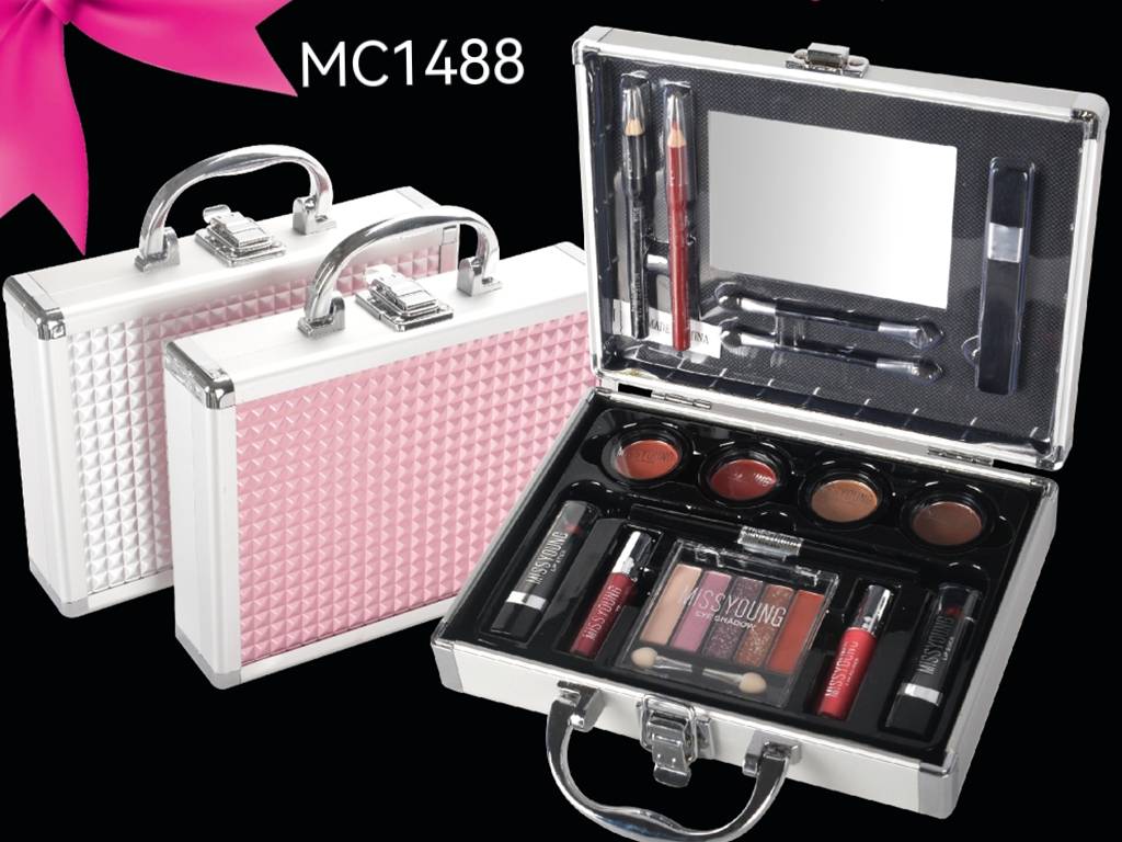 KMES Fashion Makeup Kit MC-1488