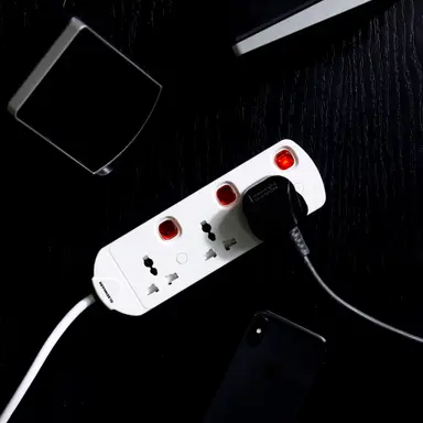 3Way Ext socket/2M/13Amp/Childprot 1X24