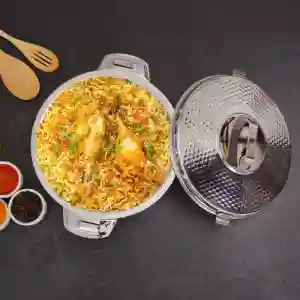 Reeva Hammered SS Hot Pot