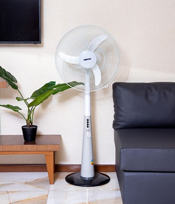 18"Rech Stand Fan/4 Pcs Led/2 Spd1x4