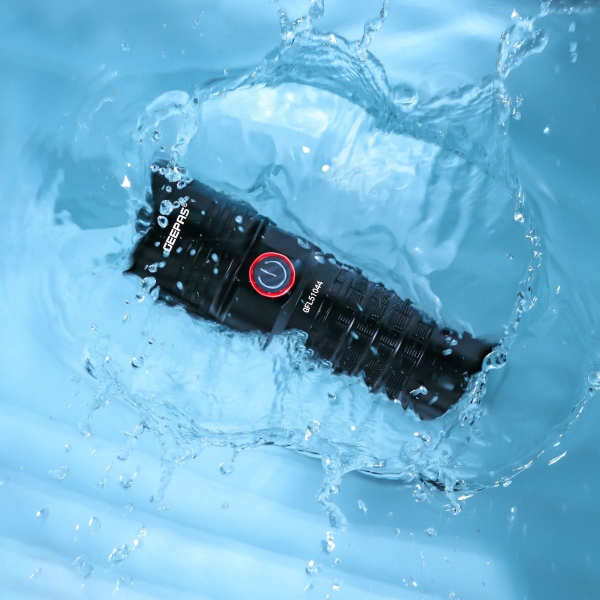 Flash Light With Power Bank/15Hrs 1x40