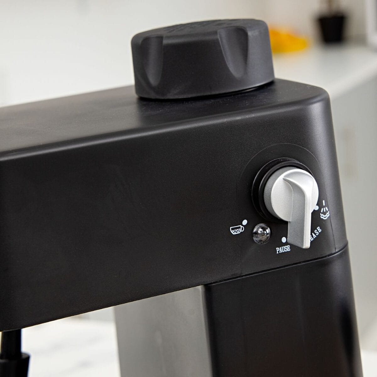 240ml Cappuccino Maker 1x4