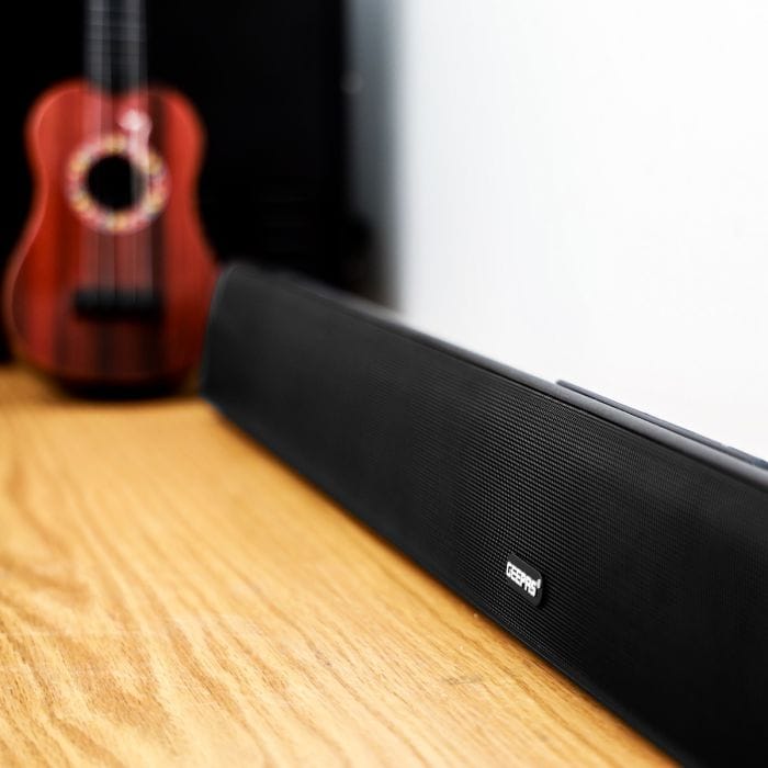 BT Sound Bar/Led Dsply/HDMI/Aux/Usb 1x4