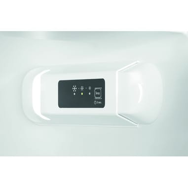 IGNIS UNDER CABINET FULLY INTERGRATED FRIDGE : NET:126LTR, MECHANICAL DISPLAY DIM: H-82 W:60,D:55 cm MADE ITALY