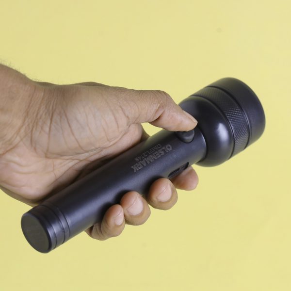 Rechargeable Led Flashlight/1AA  1x50