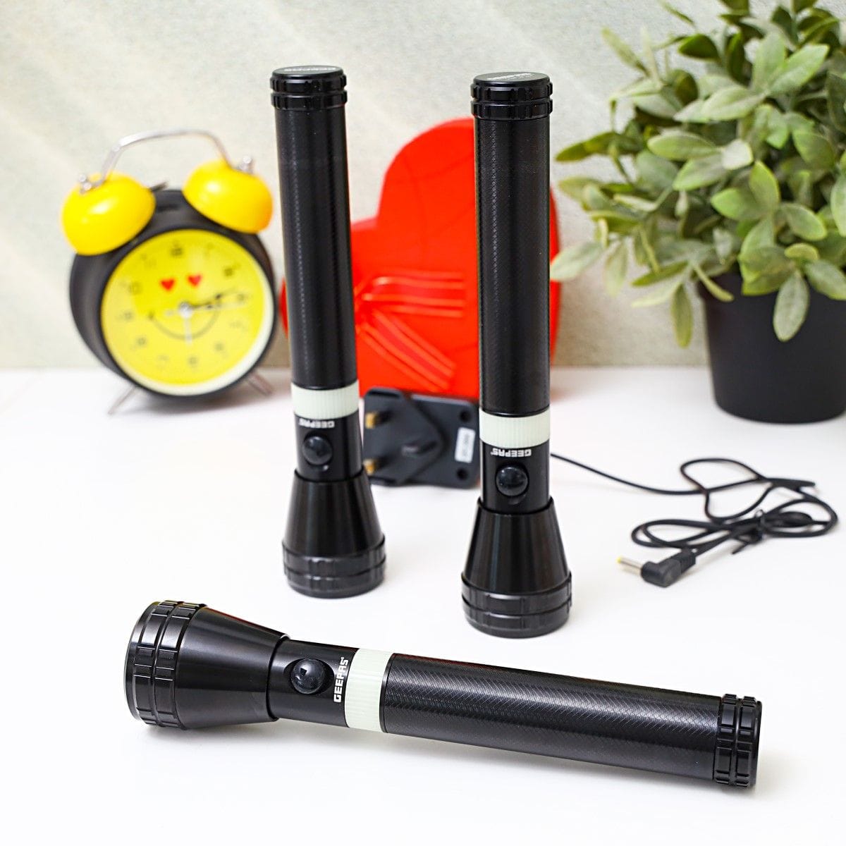 3in1 Rech Led F.light/3hrs cntswrkg 1x12