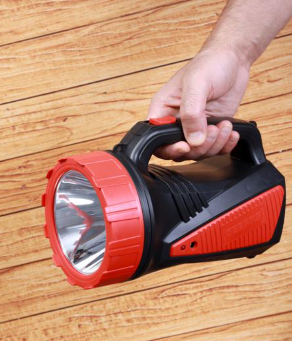 Rech Led Search Light/5W Led/16Hrs1x10