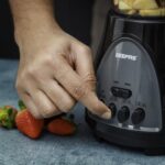 Geepas 3-in-1 Blender, Powerful Motor 600W - Image 5
