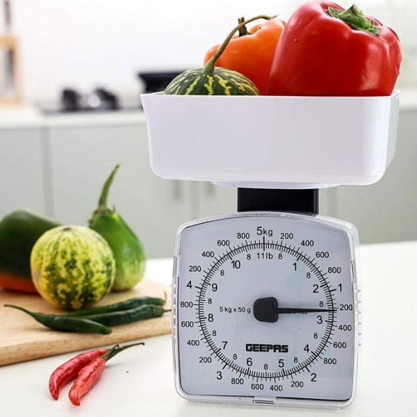 Geepas 5Kg Analog Kitchen Scale With Removable Bowl, GKS46512
